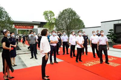 攜手鏖戰(zhàn) 奮楫向前--天福集團年中會議暨犇騰大戰(zhàn)半年總結(jié)會議順利召開